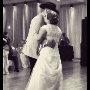 Meet your Posher, Lore